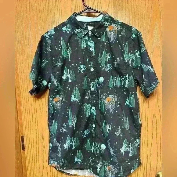 Warner Bros. Other - Harry Potter Shirt Mens M Black Green Forbidden Forest Wizard Button Hot Topic